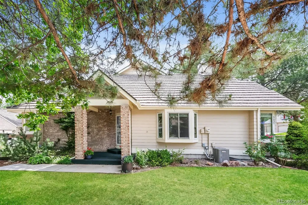 5431 W Iliff Drive Denver CO 80227