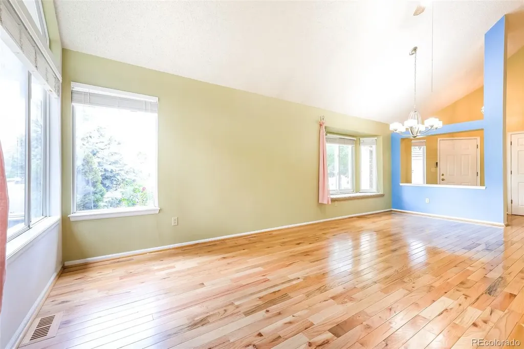 5431 W Iliff Drive Denver CO 80227