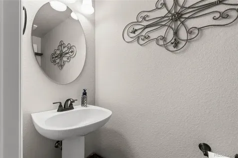 17460 E Bellewood Circle Aurora CO 80015