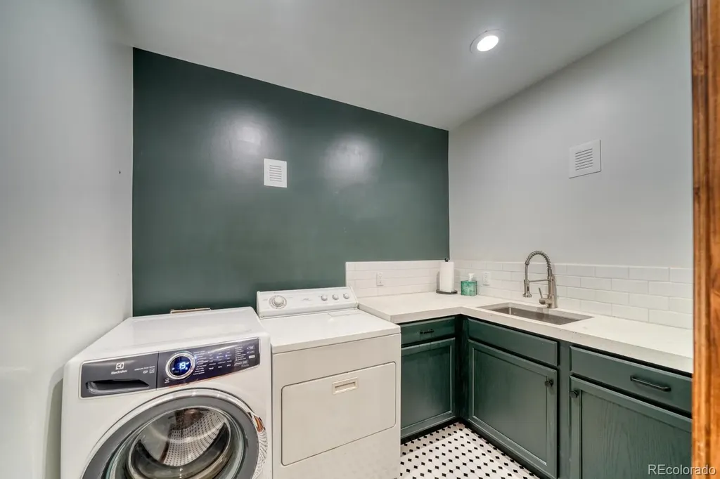 47 Wykagyl Circle Westcliffe CO 81252
