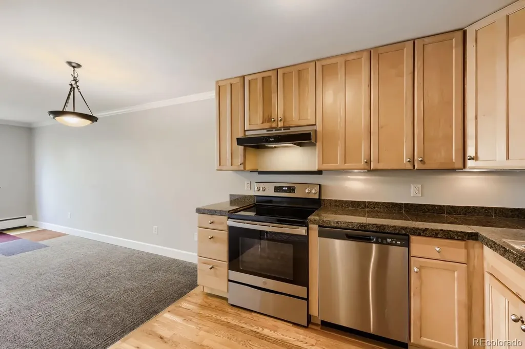 969 S Pearl Street Denver CO 80209