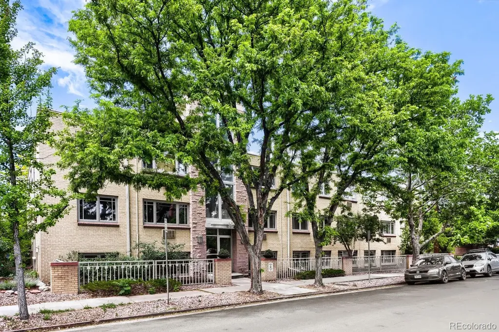 969 S Pearl Street Denver CO 80209