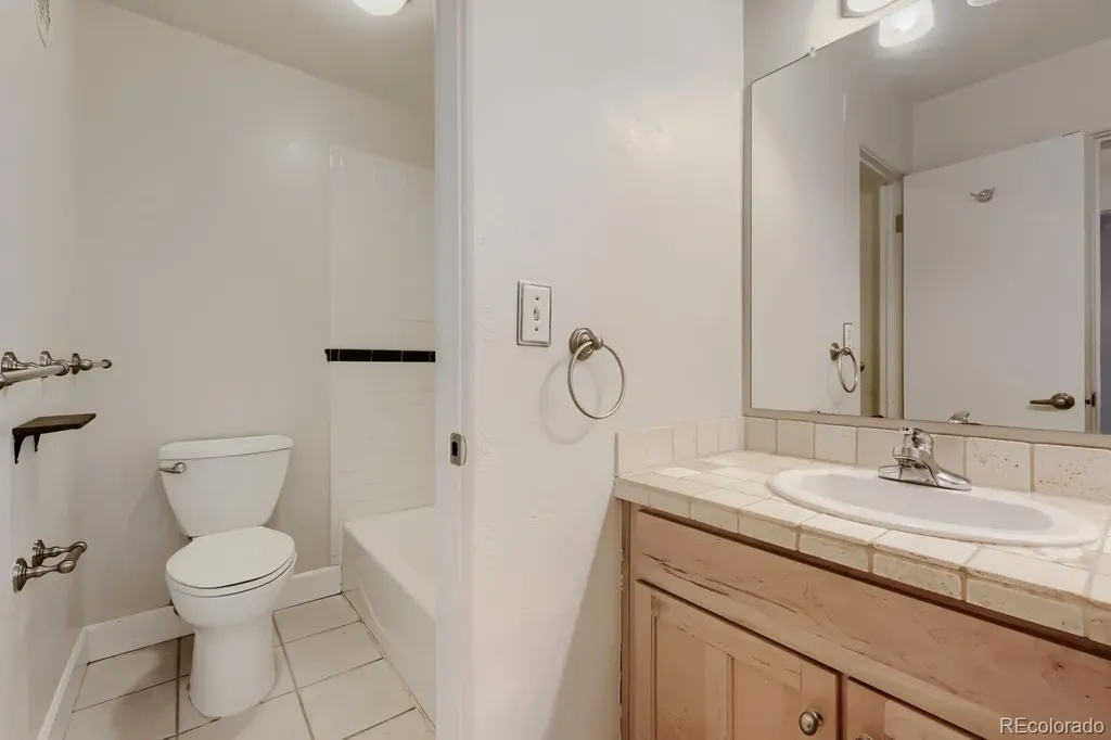 969 S Pearl Street Denver CO 80209