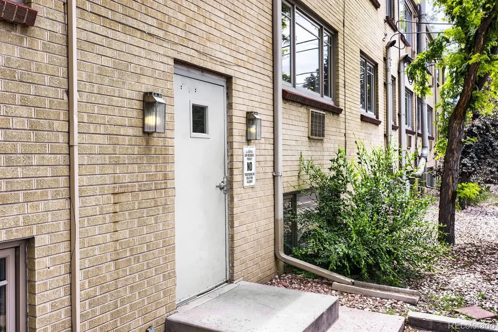 969 S Pearl Street Denver CO 80209