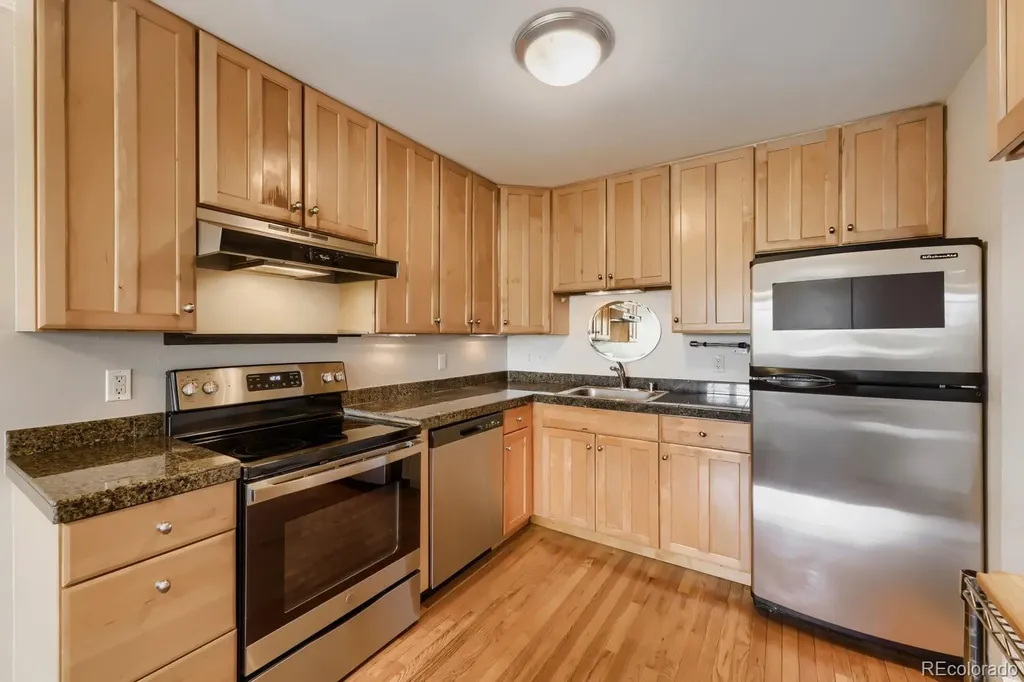 969 S Pearl Street Denver CO 80209