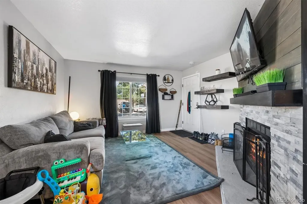 195 S Sable Boulevard Aurora CO 80012