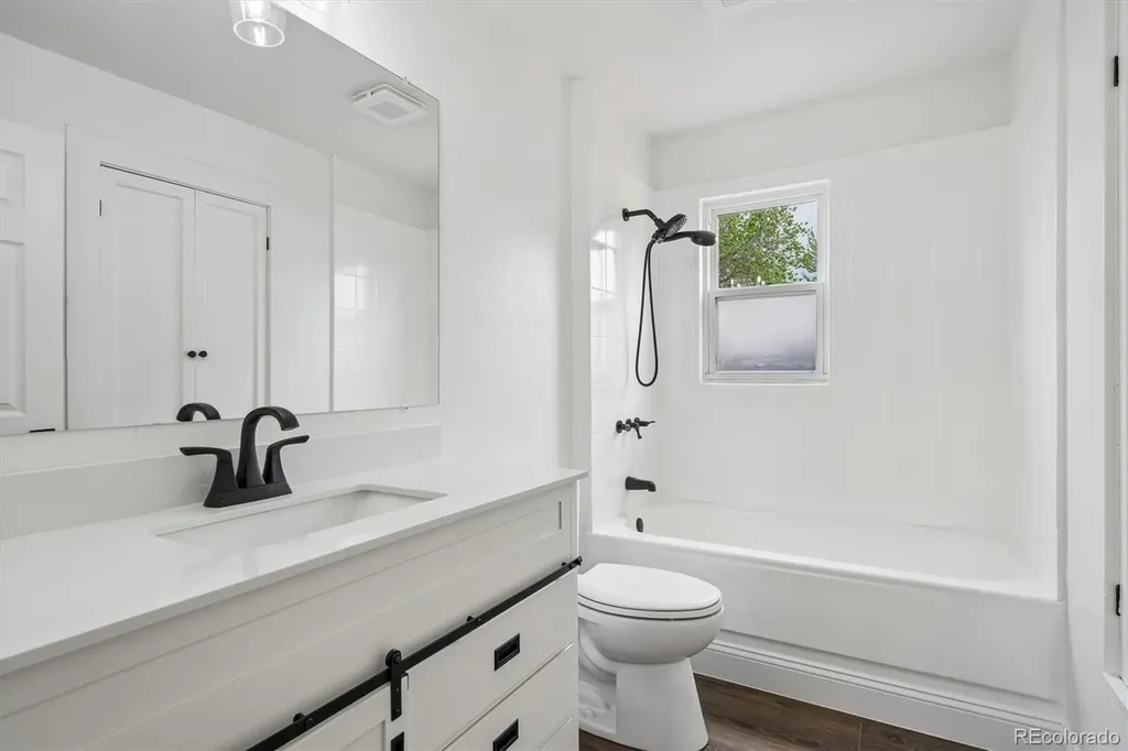 176 S King Street Denver CO 80219