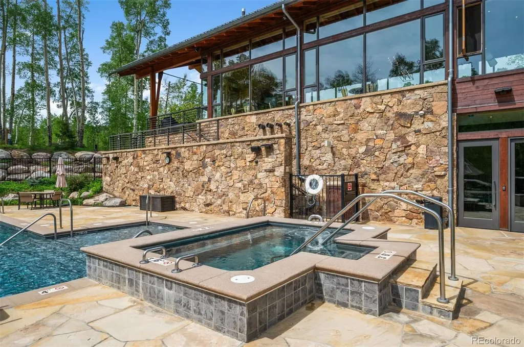 58 W Baron Way Silverthorne CO 80498