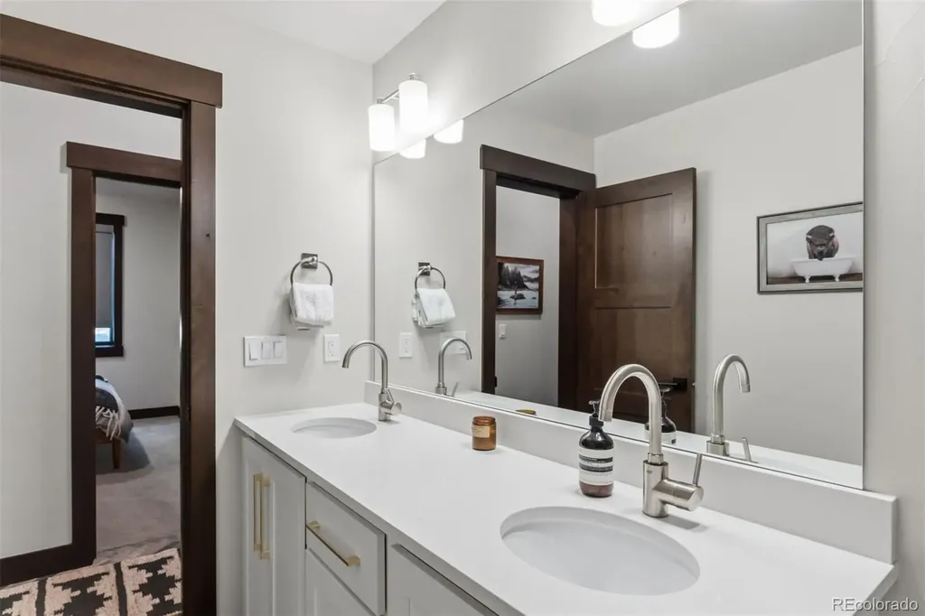 58 W Baron Way Silverthorne CO 80498
