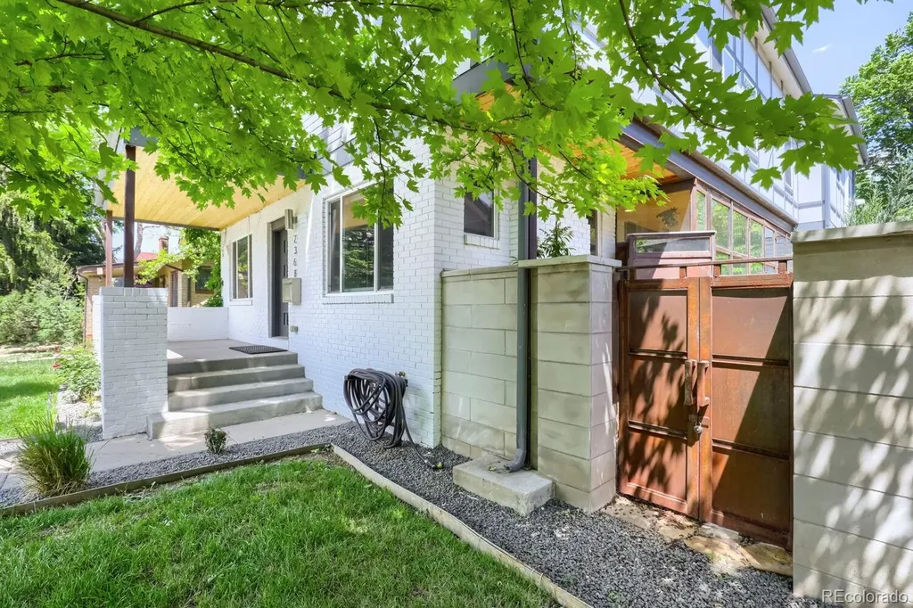 2368 N Glencoe Street Denver CO 80207