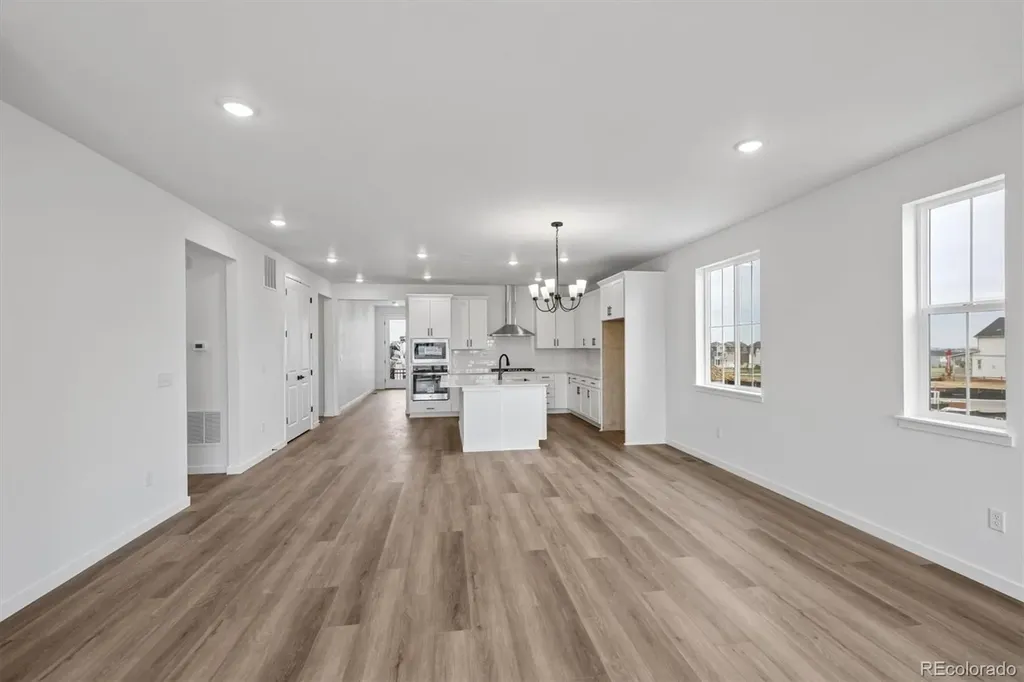 2122 S Irvington Street Aurora CO 80018
