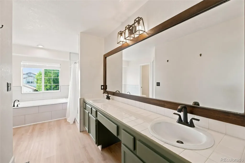 19927 E Belleview Place Aurora CO 80015