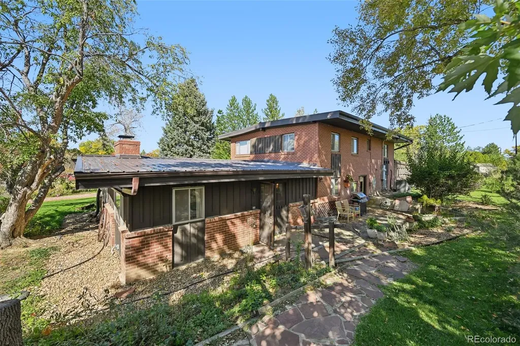 6310 Simmons Drive Boulder CO 80303