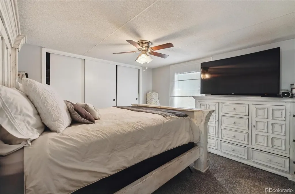 9400 Elm Court Denver CO 80260