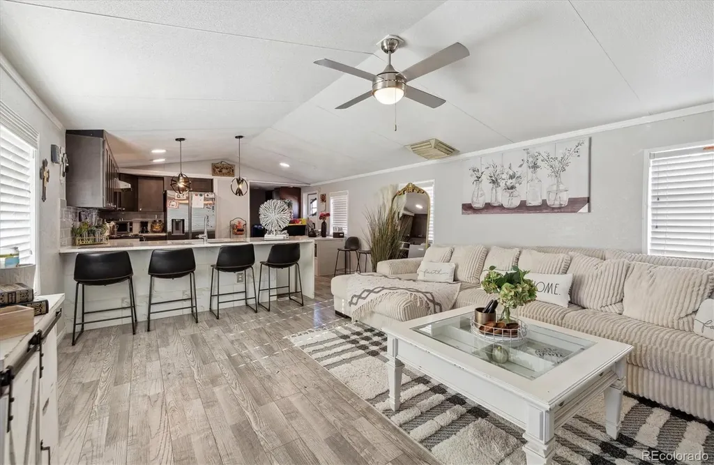 9400 Elm Court Denver CO 80260
