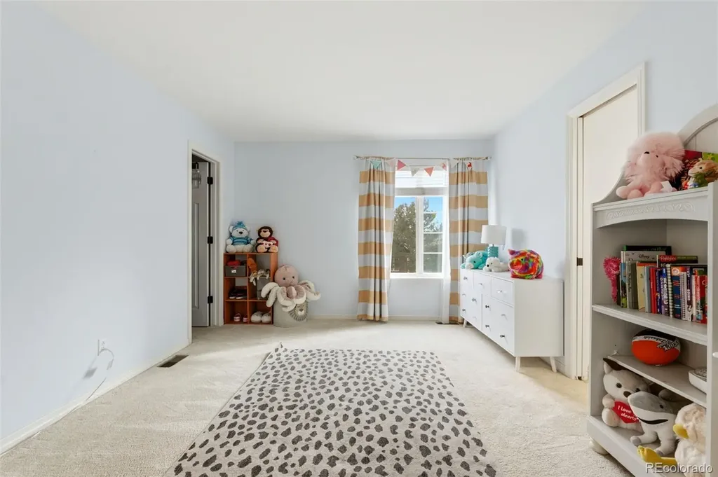 6052 S Andes Circle Aurora CO 80016