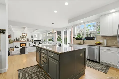 6052 S Andes Circle Aurora CO 80016