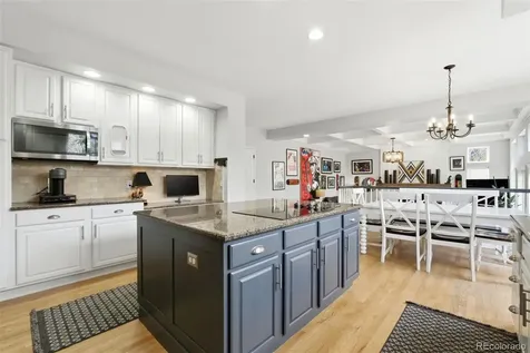 6052 S Andes Circle Aurora CO 80016