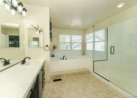 6052 S Andes Circle Aurora CO 80016