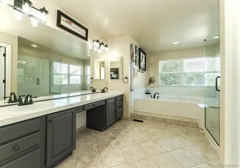 6052 S Andes Circle Aurora CO 80016