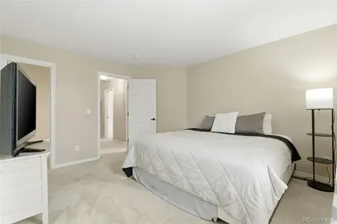 6052 S Andes Circle Aurora CO 80016