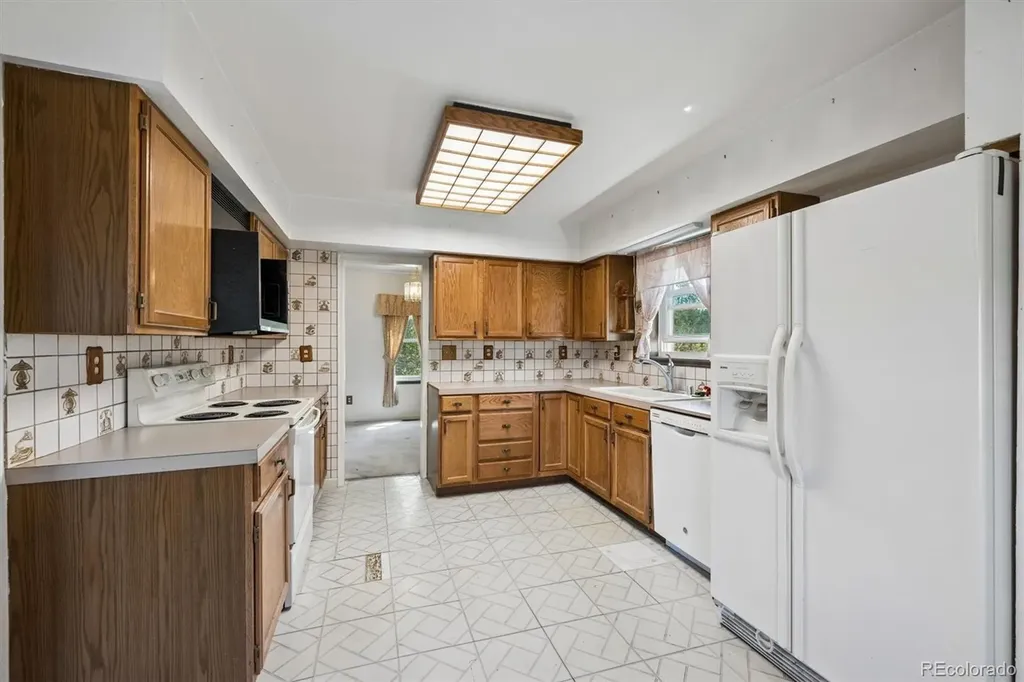 7431 Terry Court Arvada CO 80007