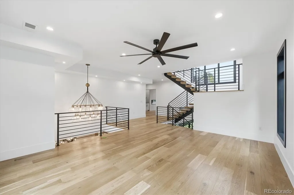 2442 S Saint Paul Street Denver CO 80210