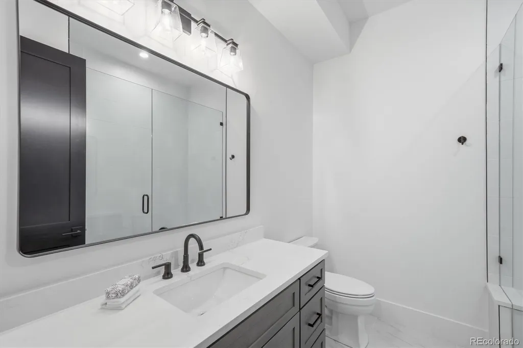 2442 S Saint Paul Street Denver CO 80210