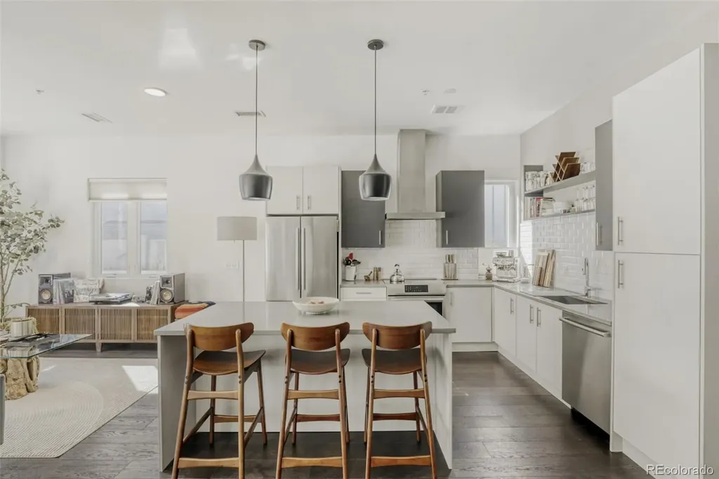 2530 Lawrence Street Denver CO 80205