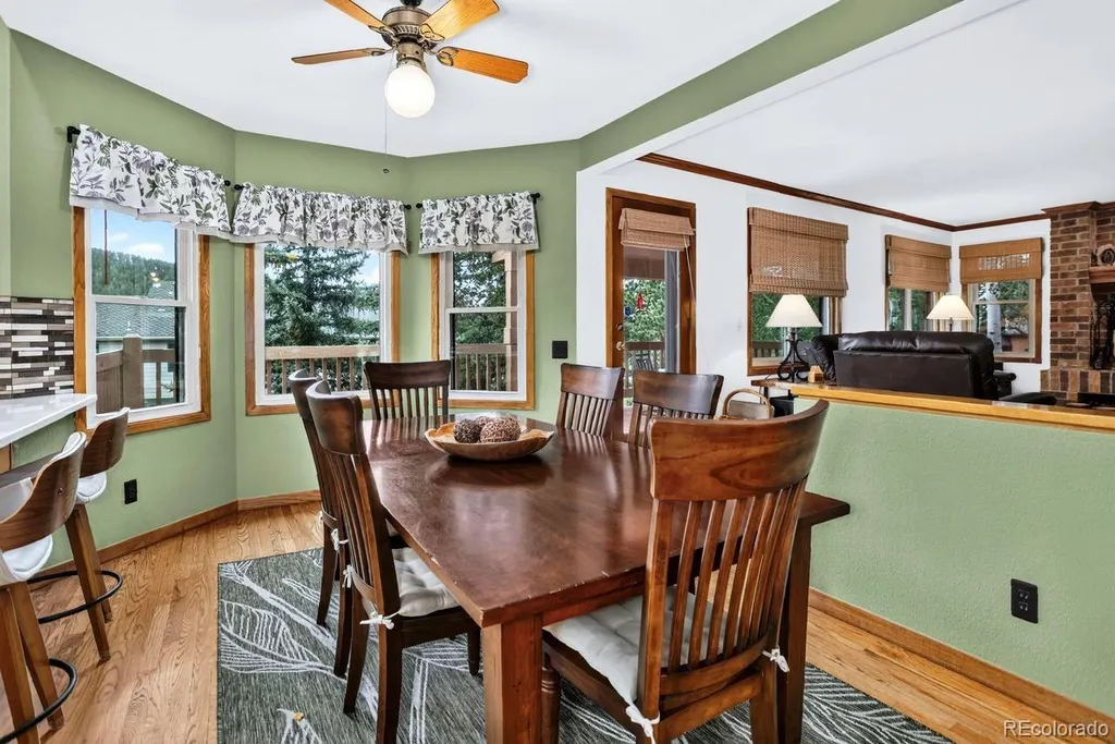25856 Buffalo Lane Golden CO 80401