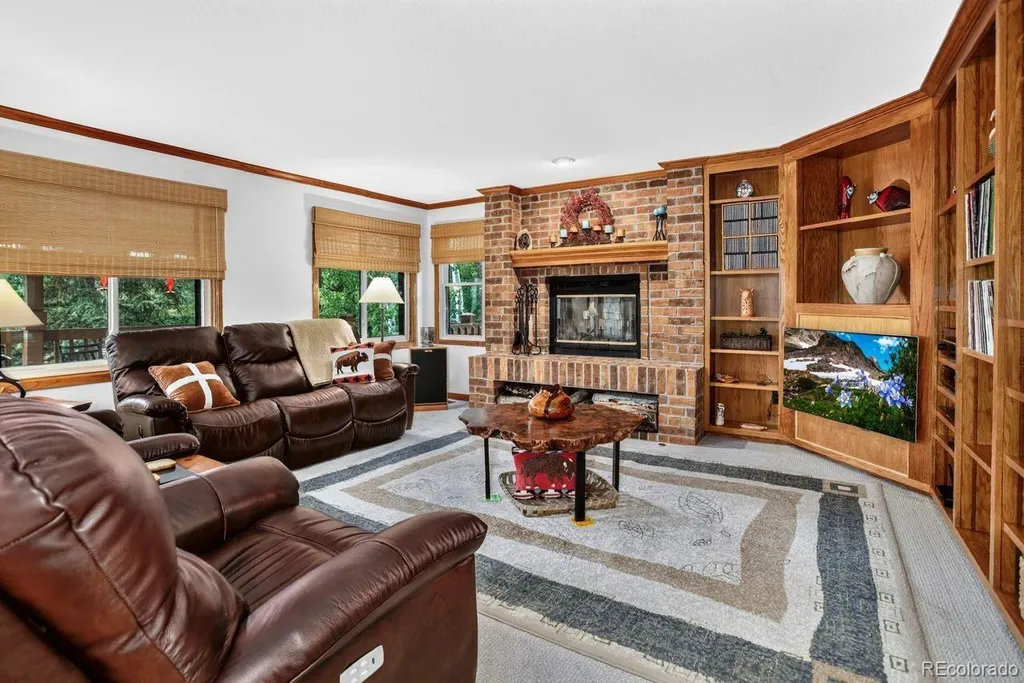 25856 Buffalo Lane Golden CO 80401