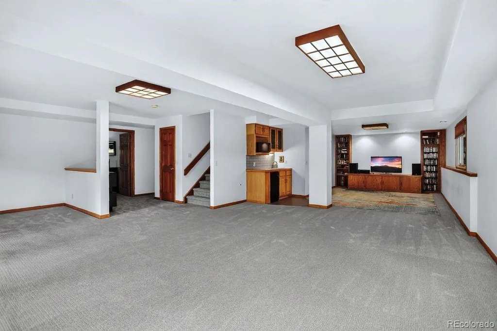25856 Buffalo Lane Golden CO 80401
