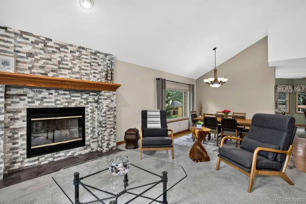 25856 Buffalo Lane Golden CO 80401