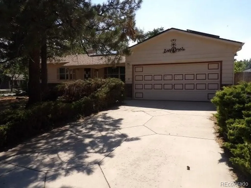 8639 Jay Court Arvada CO 80003
