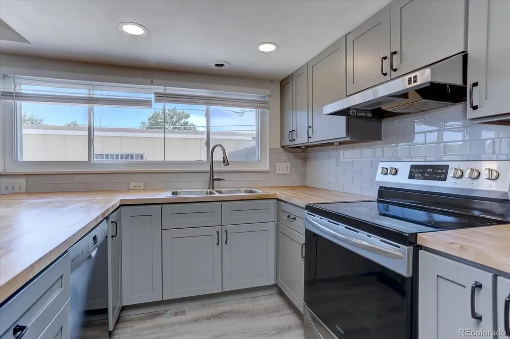 815 S Youngfield Court Denver CO 80228