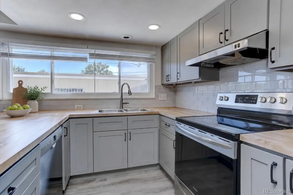 815 S Youngfield Court Denver CO 80228