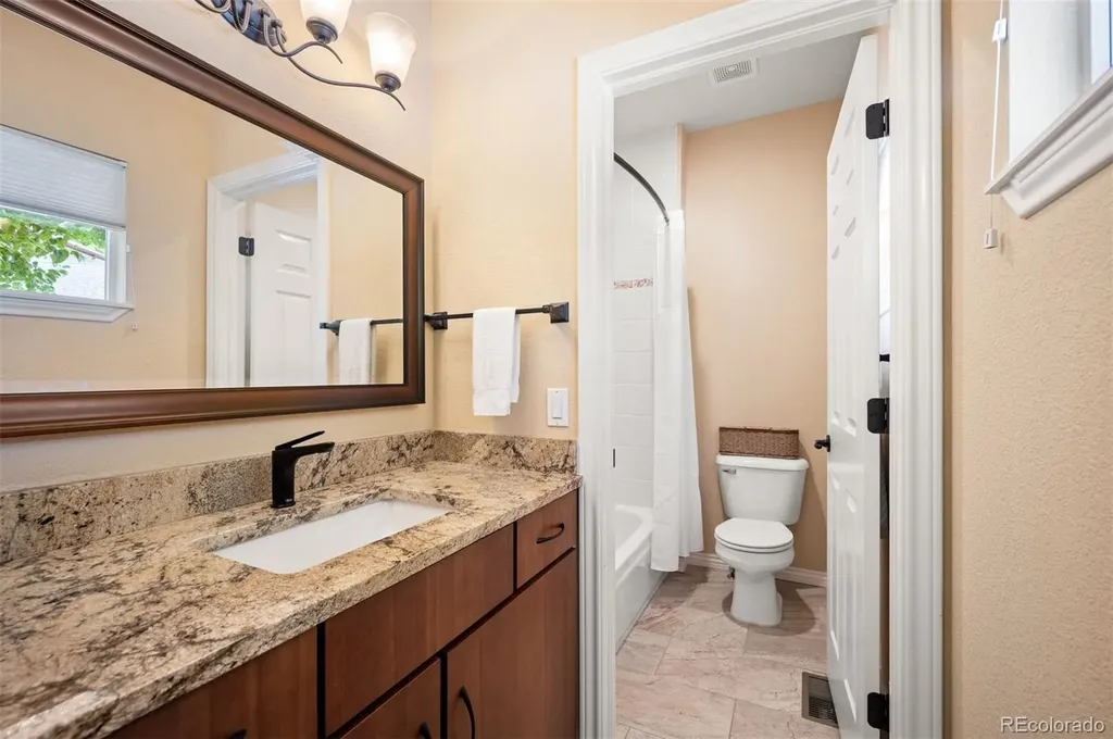 5950 S Camargo Way Littleton CO 80123