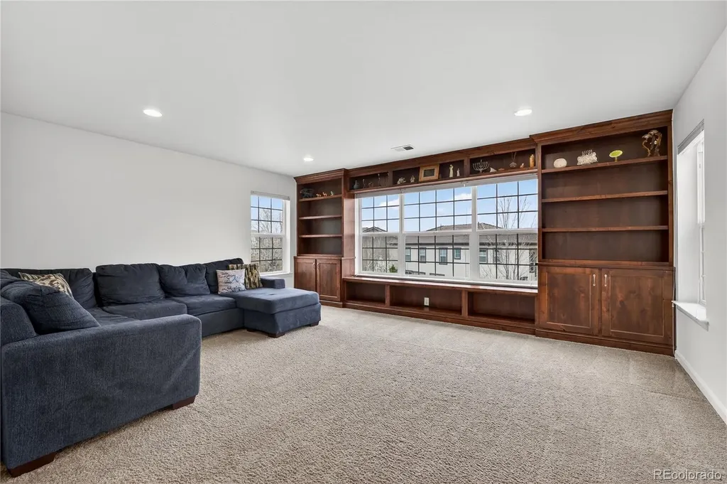 3172 Traver Drive Broomfield CO 80023