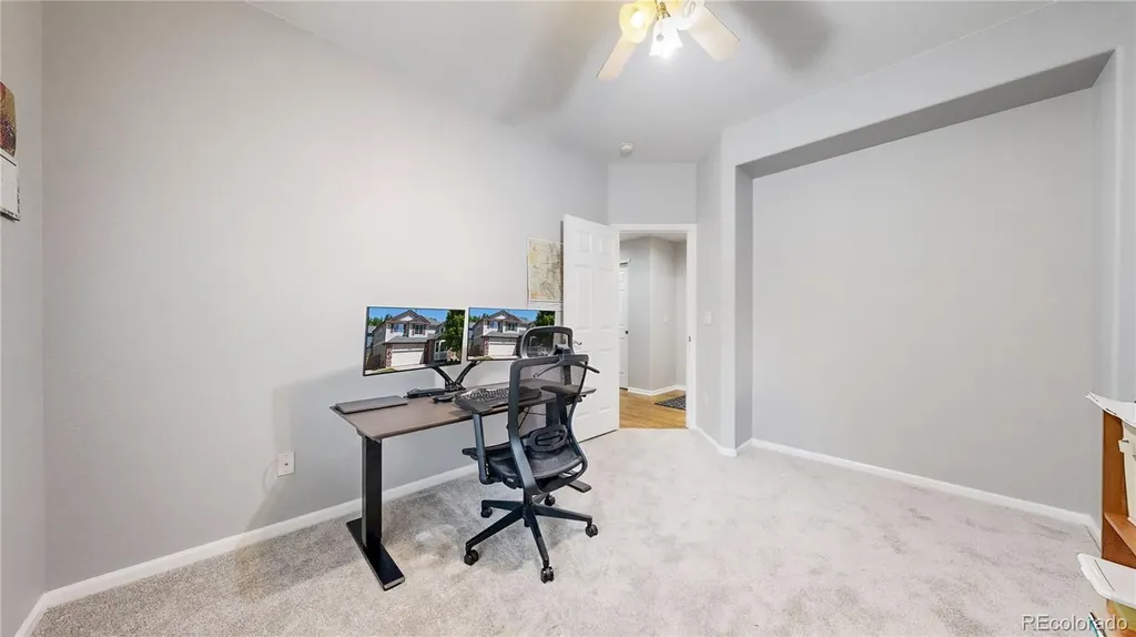 10536 Cimarron Street Longmont CO 80504