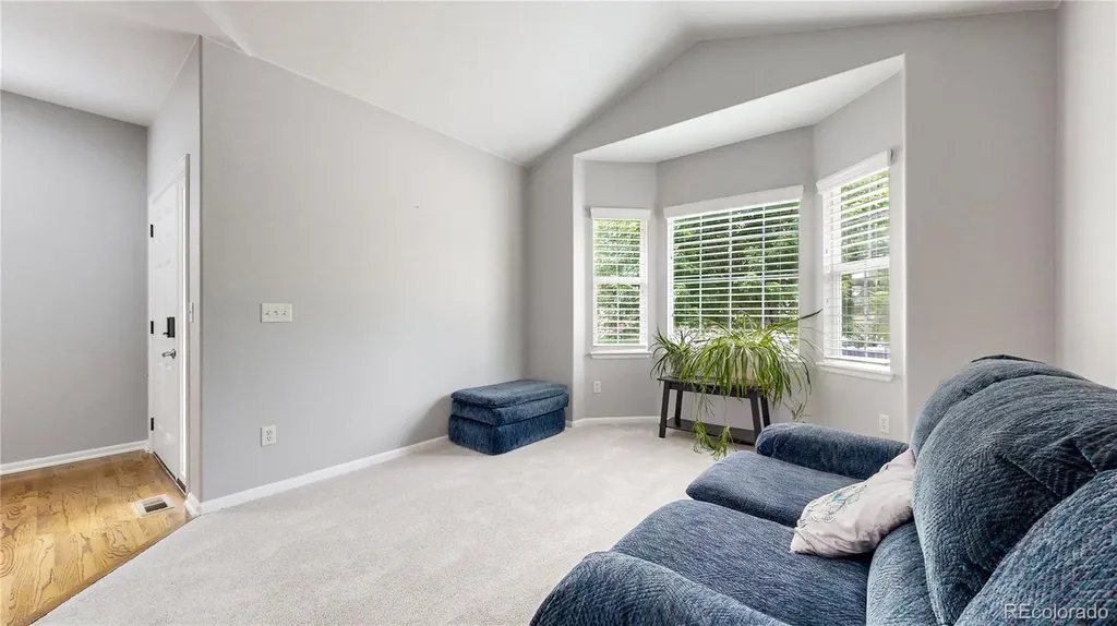 10536 Cimarron Street Longmont CO 80504