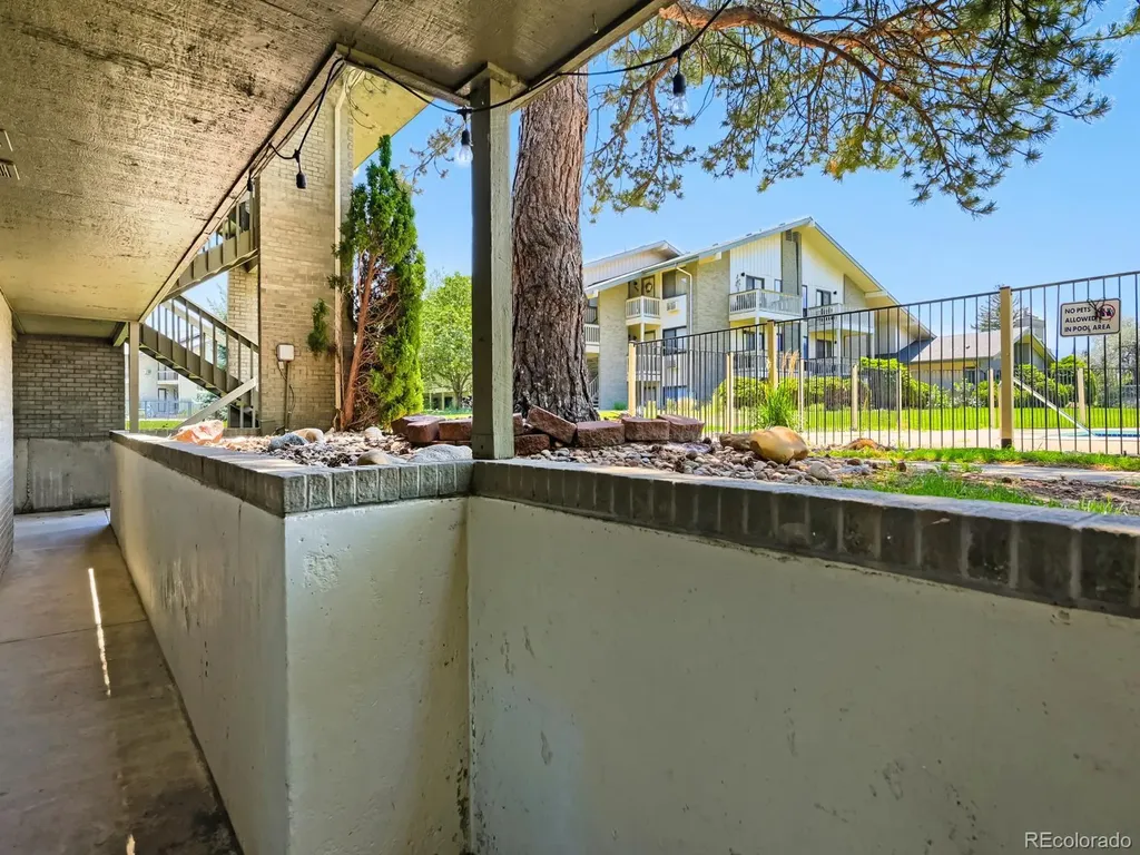 695 Manhattan Drive Boulder CO 80303