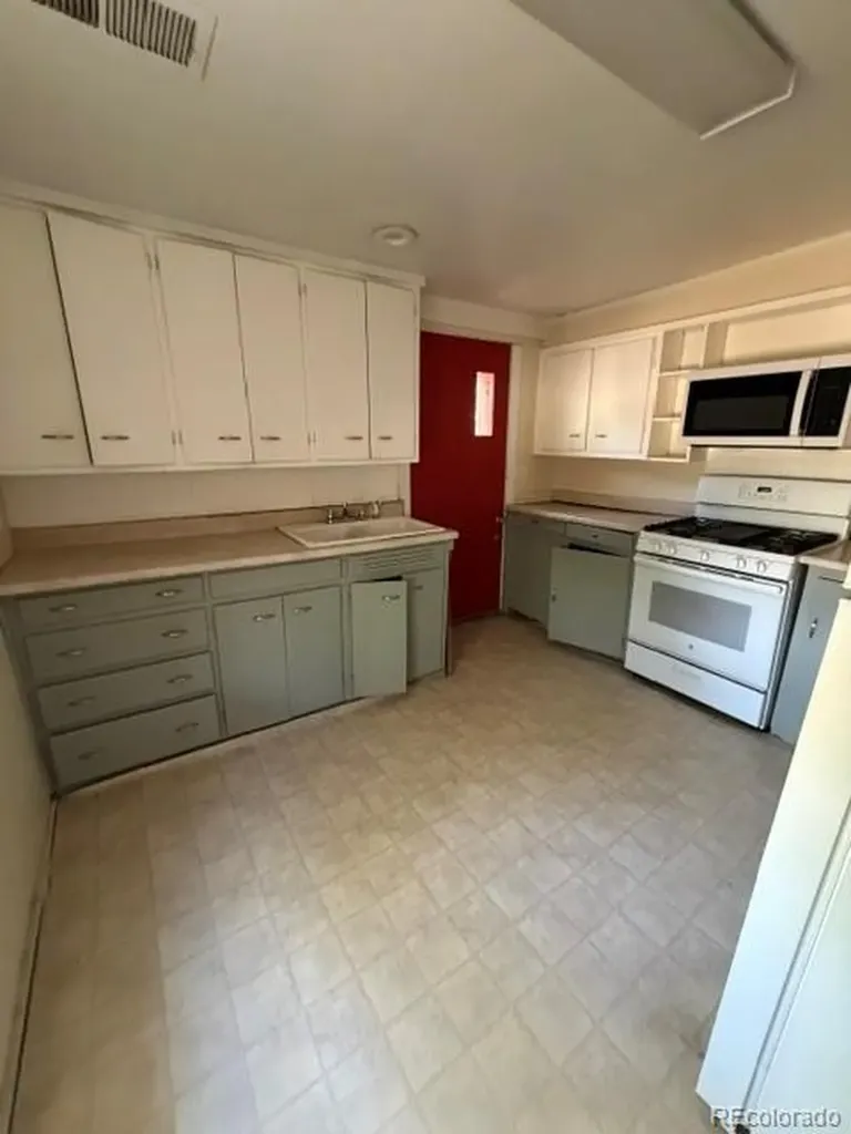 2320 S Williams Street Denver CO 80210