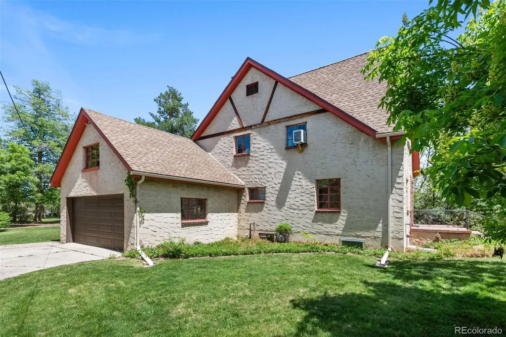 8075 W 32nd Avenue Wheat Ridge CO 80033