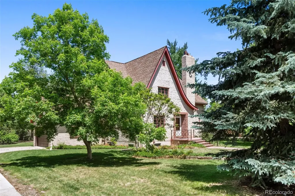 8075 W 32nd Avenue Wheat Ridge CO 80033