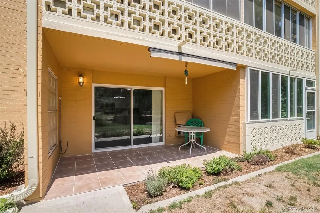 795 S Alton Way Denver CO 80247