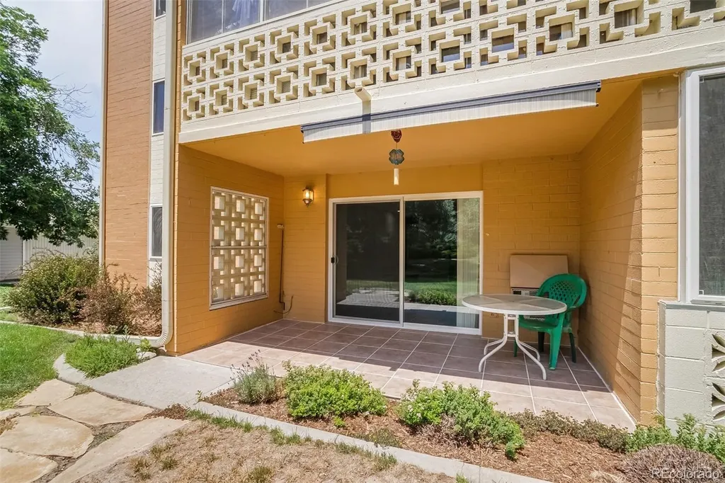 795 S Alton Way Denver CO 80247
