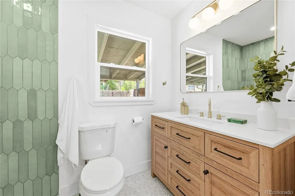 5495 W 13th Avenue Lakewood CO 80214