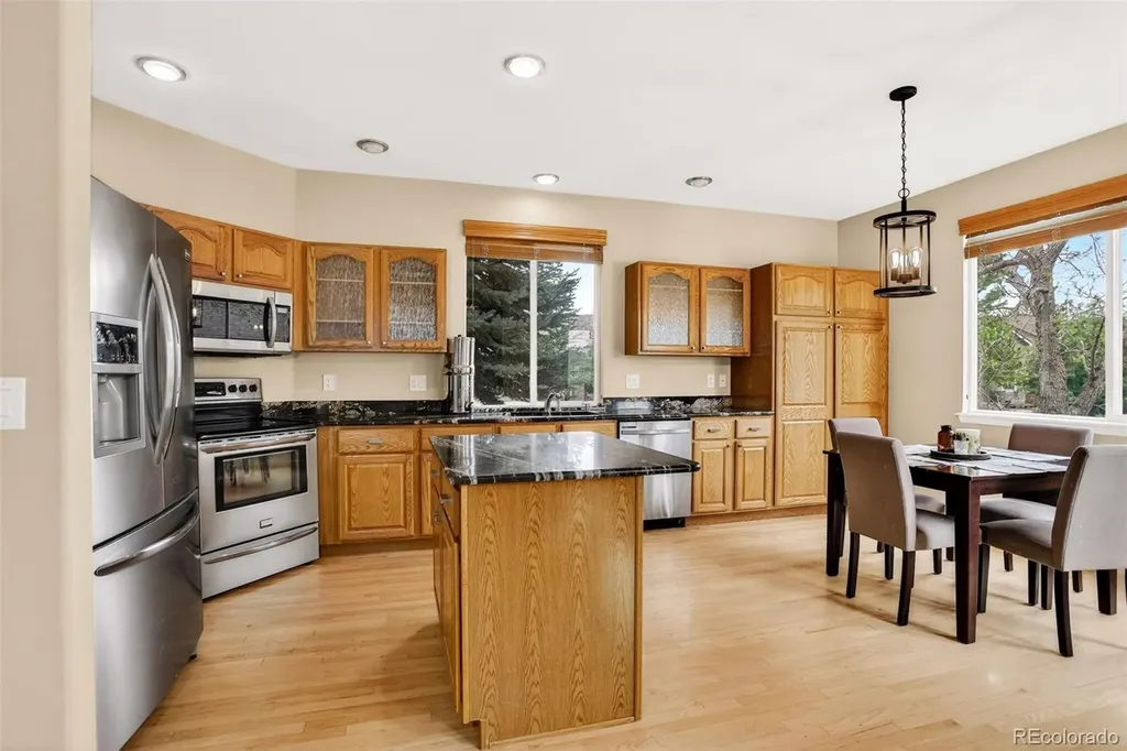 9108 W Vandeventor Drive Littleton CO 80128