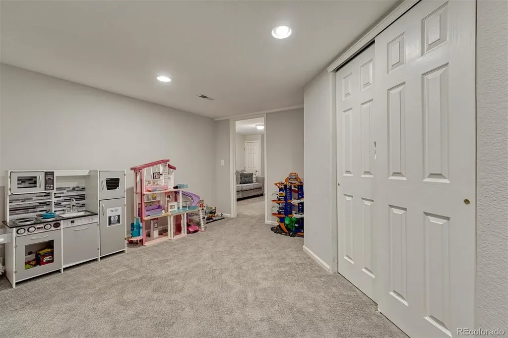 7135 Leopard Drive Lone Tree CO 80124