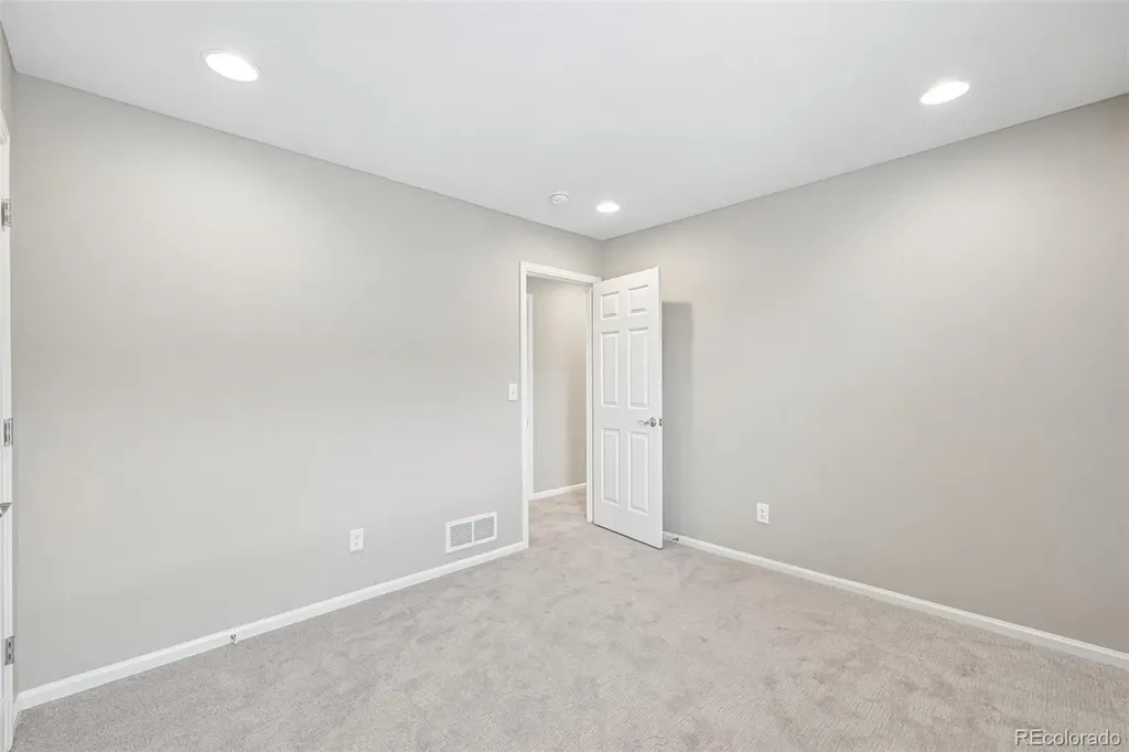 6568 N Ceylon Street Denver CO 80249
